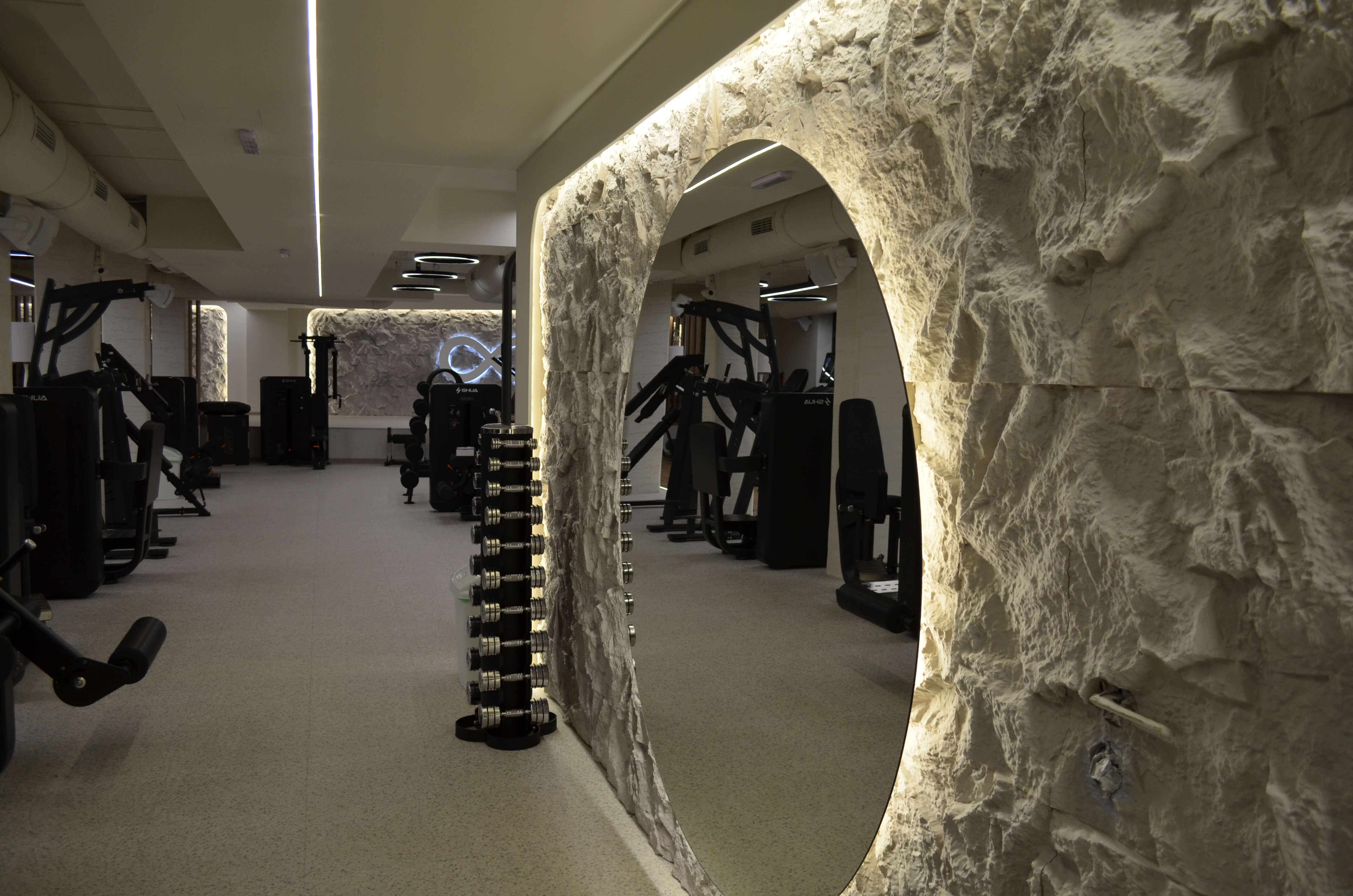 Infinity Fitness Novi Sad luksuzni enterier