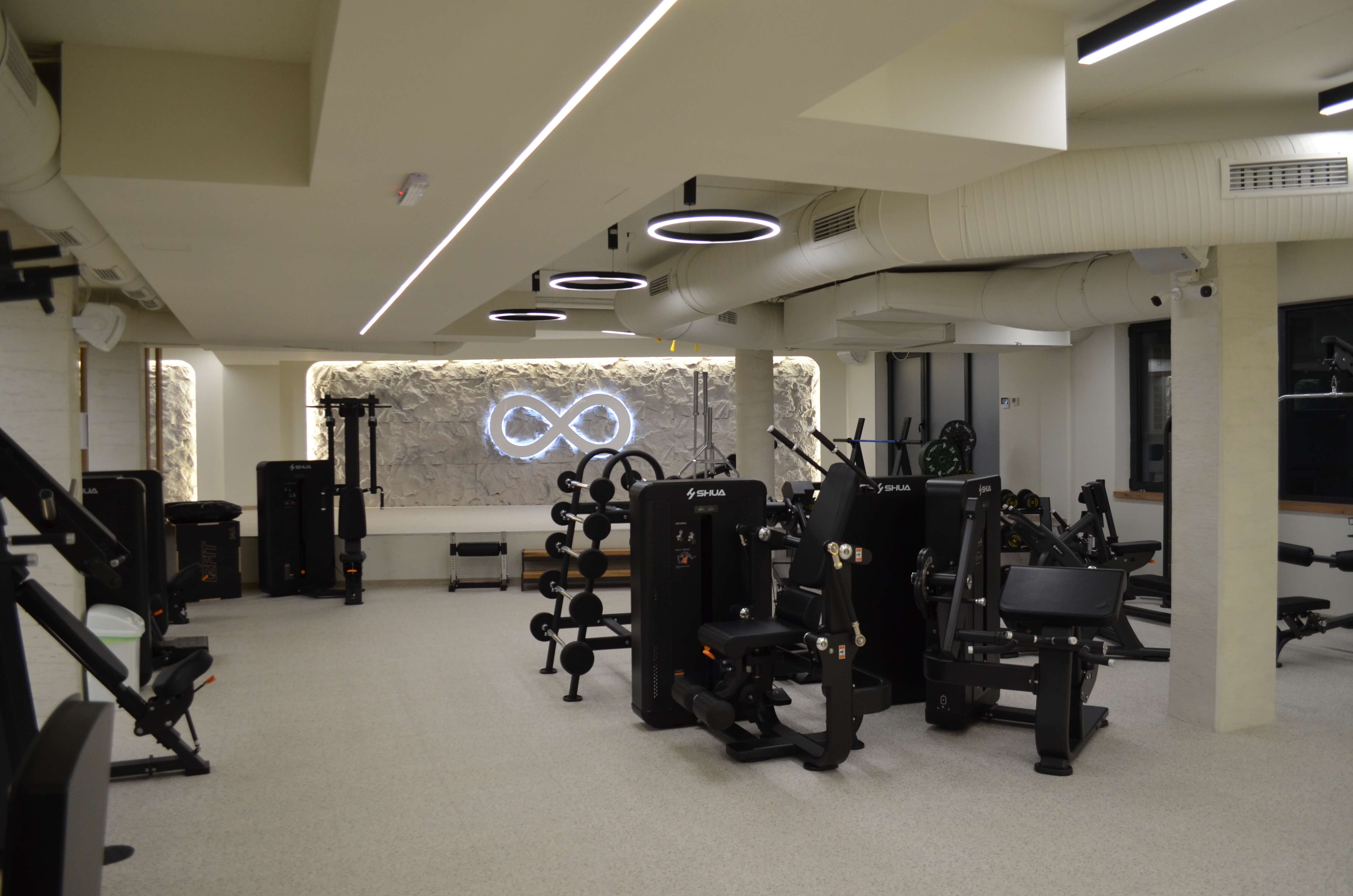 SHUA premium tegovi i bučice visokih performansi